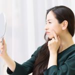 透明感のある肌を手に入れるスキンケア方法
